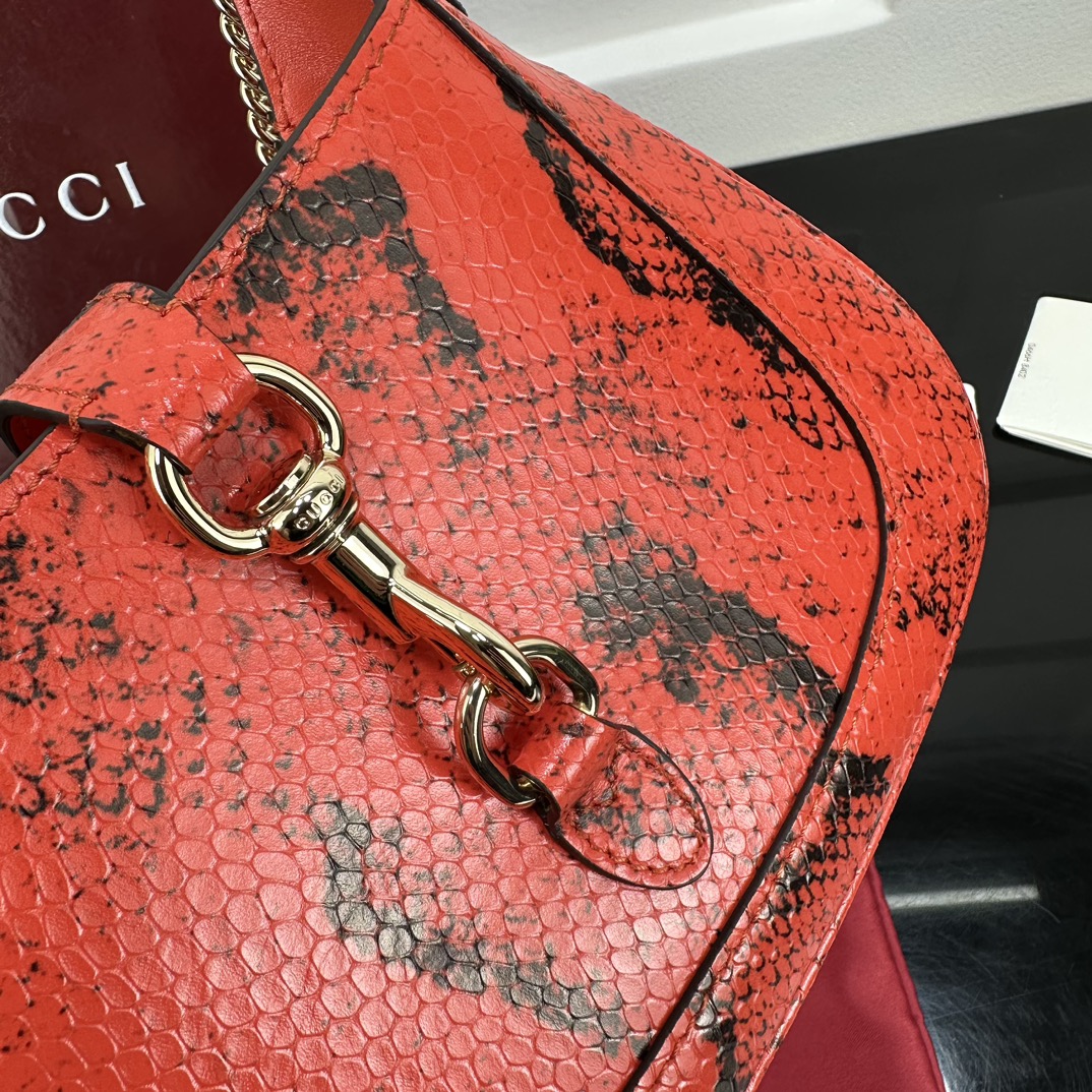 Gucci Hobo Bags